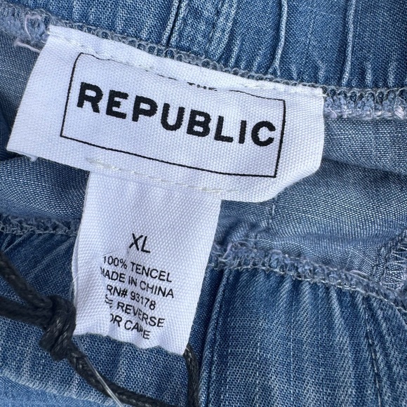 For the Republic Women's Pull On Tie Waist Shorts nwt xl - Picture 5 of 5